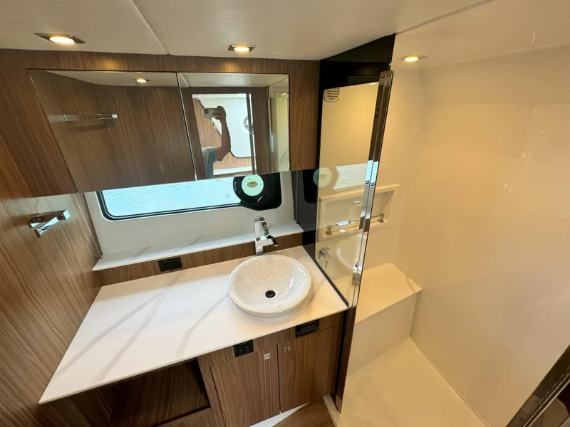 Slide: The Image of Cruisers Yachts 50 GLS 2025 - 88