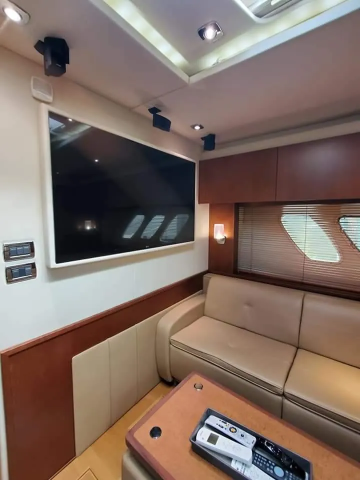 Slide: The Image of Luxurious interior of 2012 Sea Ray 540 Sundancer yacht with modern amenities. - 28