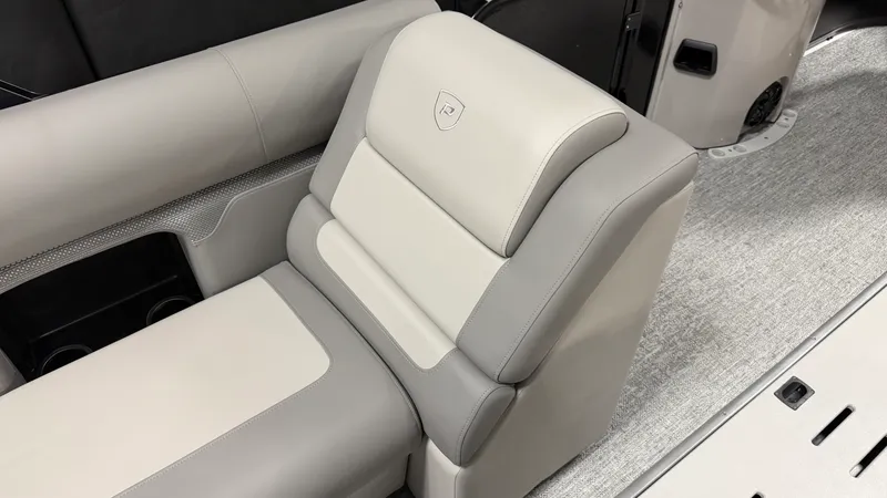 Slide: The Image of Premier 230SUNSATION ANGLER 2027 - 71