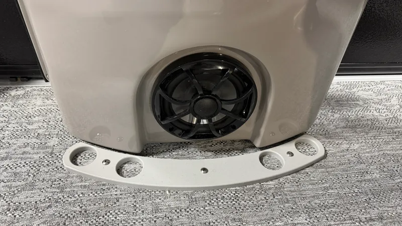 Slide: The Image of Premier 230SUNSATION ANGLER 2027 - 35
