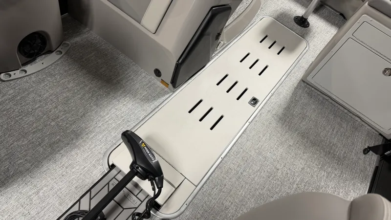 Slide: The Image of Premier 230SUNSATION ANGLER 2027 - 52