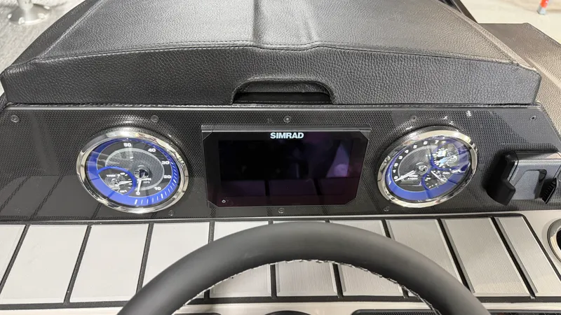 Slide: The Image of Premier 230SUNSATION ANGLER 2027 - 65
