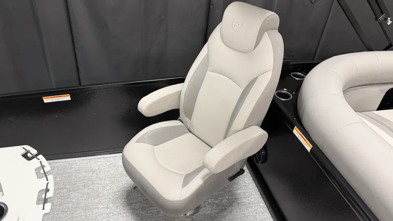Slide: The Image of Premier 230SUNSATION ANGLER 2027 - 86