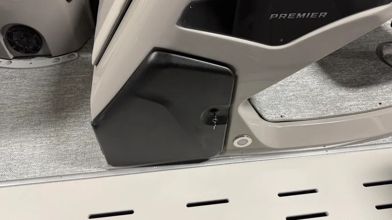 Slide: The Image of Premier 230SUNSATION ANGLER 2027 - 53