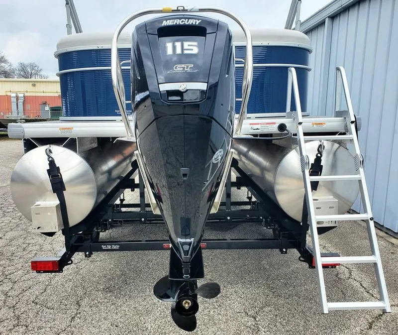 Slide: The Image of 2023 Sweetwater 2286 Xperience Split Bench OB with Mercury 115 engine, rear view. - 6