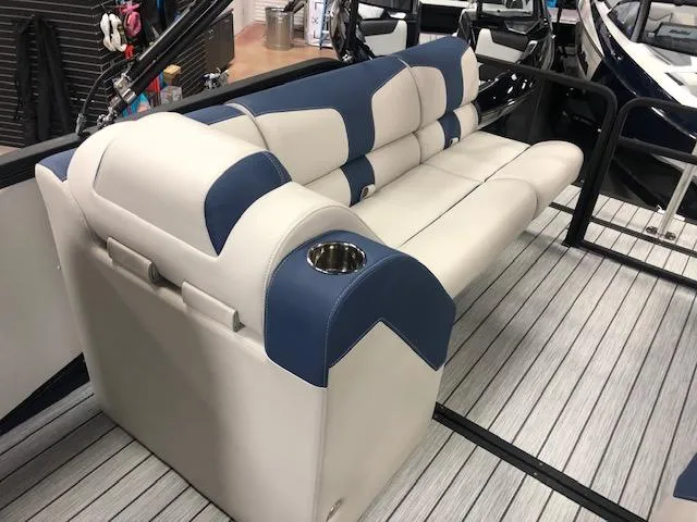 Slide: The Image of Luxurious seating on 2020 Montara 25' Surf Boss boat with cup holder. - 19