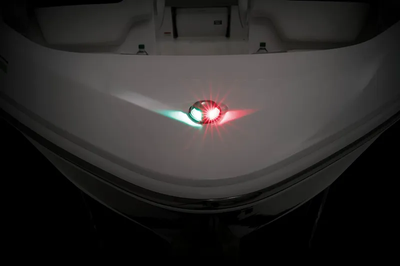 Slide: The Image of Tahoe 210 Si 2023 - 20