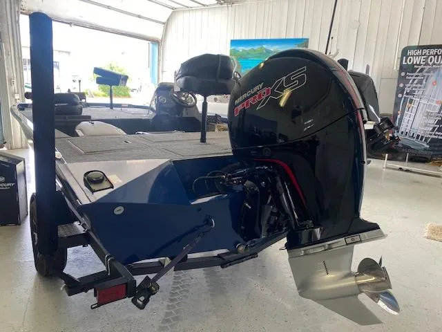 Slide: The Image of Lowe Stinger 188 Pro Series Bass 2023 - 2