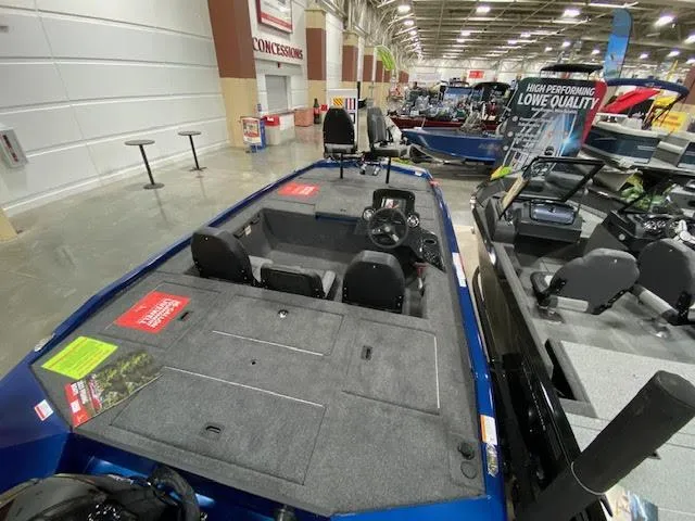 Slide: The Image of Lowe Stinger 188 Pro Series Bass 2023 - 5