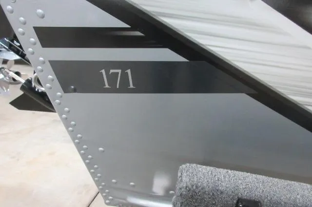 Slide: The Image of 2023 Smoker Craft Pro Angler XL 171 boat exterior detail. - 14