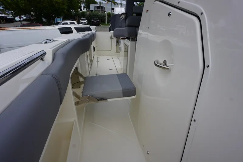 Slide: The Image of Boston Whaler 360 Outrage 2024 - 50