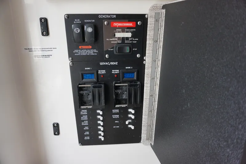 Slide: The Image of Boston Whaler 360 Outrage 2024 - 55