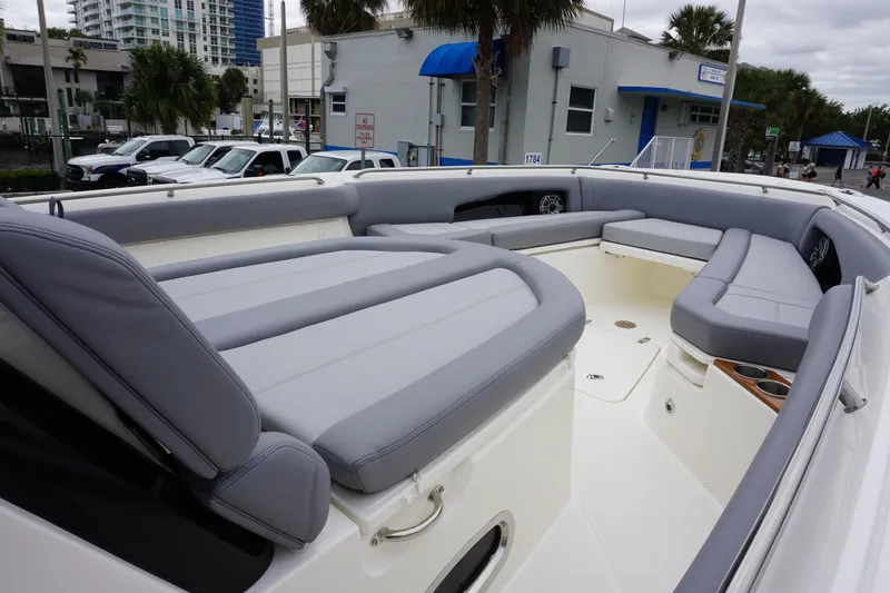 Slide: The Image of Boston Whaler 360 Outrage 2024 - 58