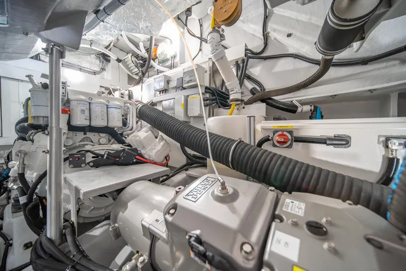 Slide: The Image of Sunseeker Predator 55 2025 - 66