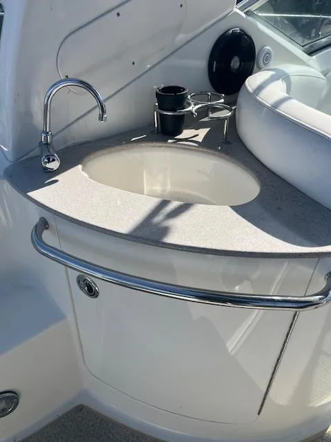 Slide: The Image of Sea Ray 260 Sundancer 2006 - 20