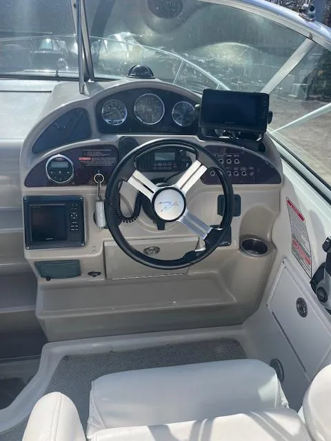 Slide: The Image of Sea Ray 260 Sundancer 2006 - 17