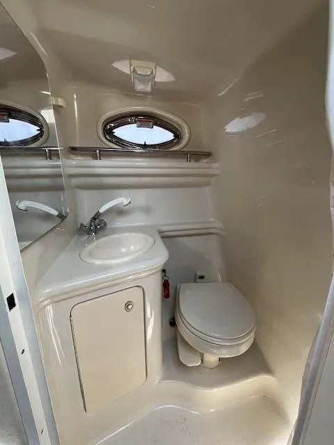Slide: The Image of Sea Ray 260 Sundancer 2006 - 6