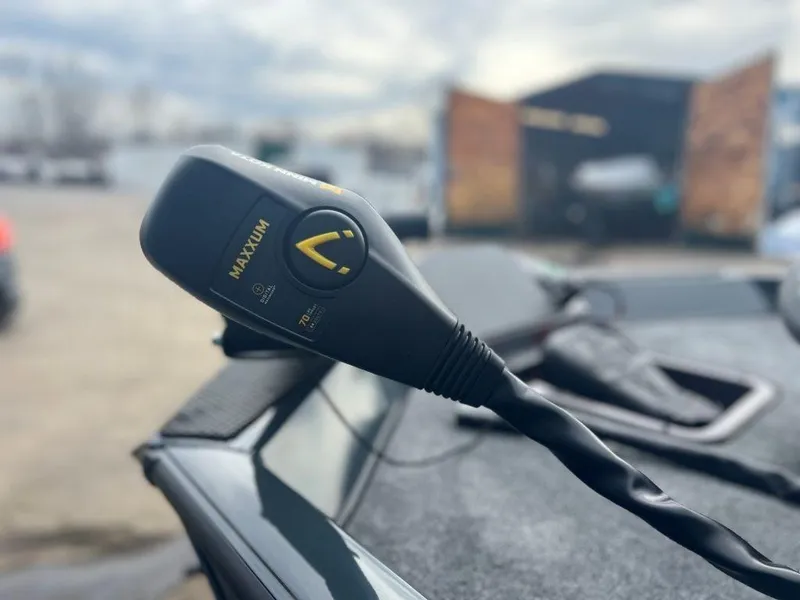 Slide: The Image of Close-up of 2023 Ranger RT188P boat control panel with Maxxum trolling motor. - 5