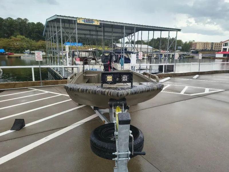 Slide: The Image of Gator-Tail 17/50 MID-DECK SAVAGE 2027 - 1