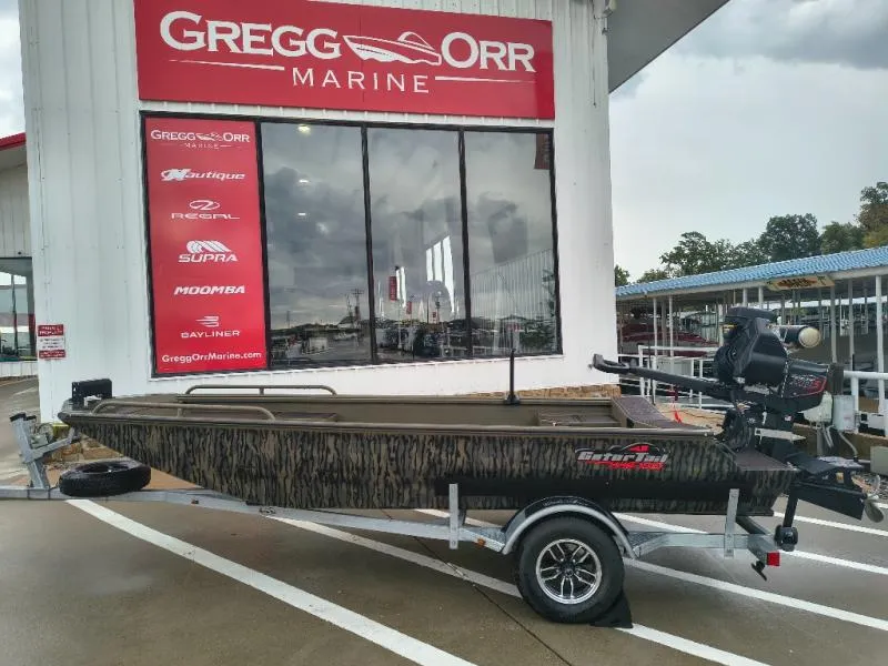 The Image of Gator-Tail 17/50 MID-DECK SAVAGE 2027 - 0