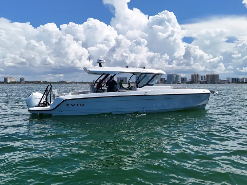 Slide: The Image of Cruisers Yachts 38 VTR 2026 - 8