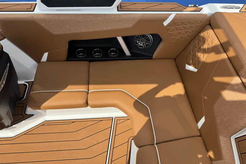 Slide: The Image of Nautique GS20SUPER AIR 2026 - 17