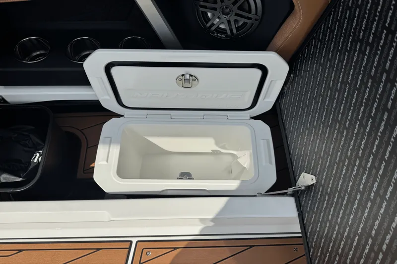 Slide: The Image of Nautique GS20SUPER AIR 2026 - 20