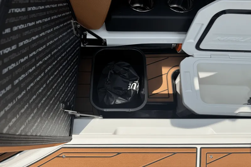 Slide: The Image of Nautique Super Air Nautique GS20 2026 - 19