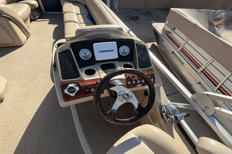 Slide: The Image of Regency SUNTRACKER PARTY BARGE 2012 - 12