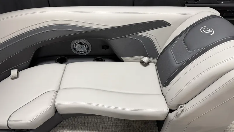 Slide: The Image of Barletta CABRIO22QC 2027 - 69