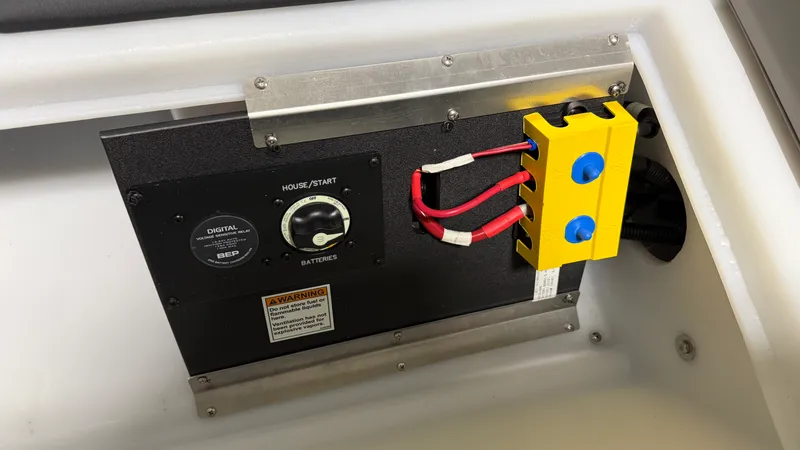 Slide: The Image of Barletta CABRIO22QC 2027 - 60