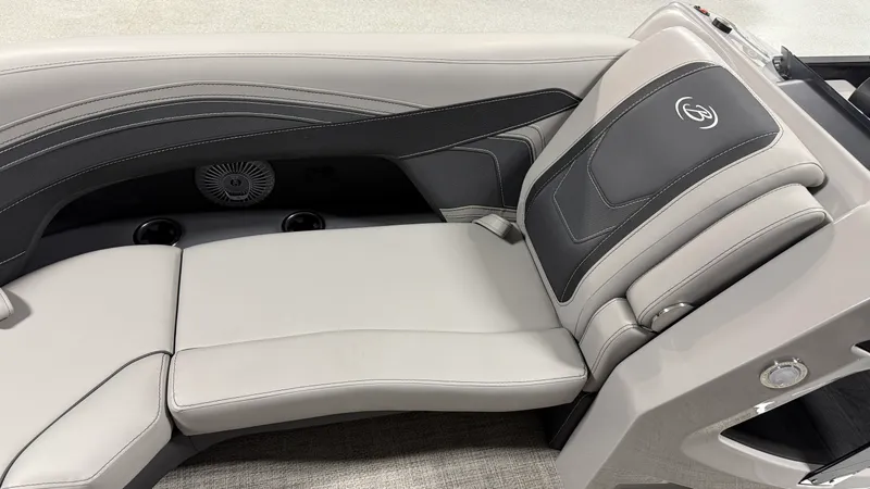 Slide: The Image of Barletta CABRIO22QC 2027 - 13