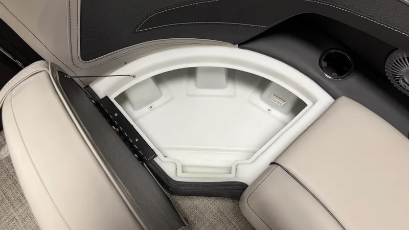 Slide: The Image of Barletta CABRIO22QC 2027 - 73