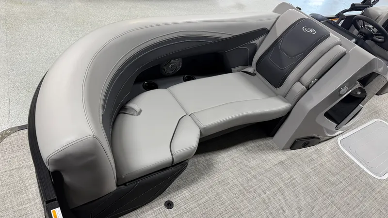 Slide: The Image of Barletta CABRIO22QC 2027 - 9