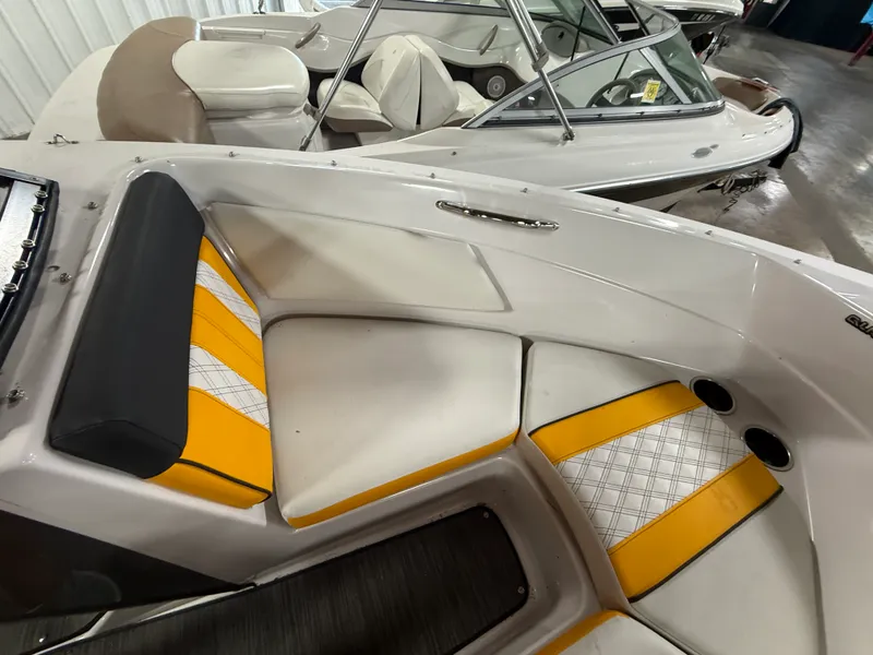 Slide: The Image of Glastron 185 GTS 2017 - 12