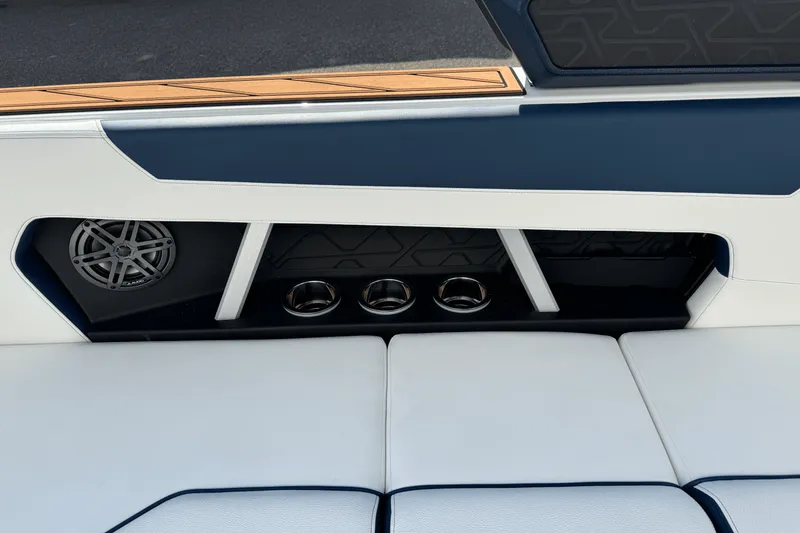 Slide: The Image of Nautique GS22SUPER AIR 2026 - 29