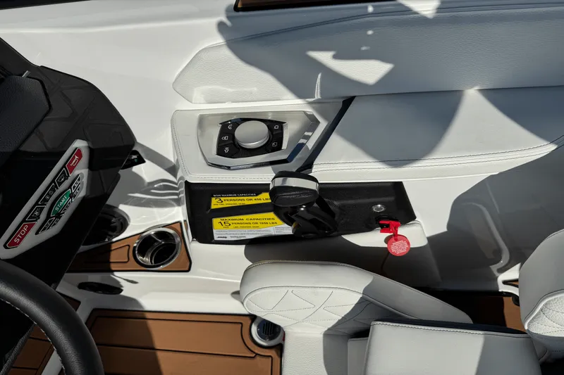 Slide: The Image of Nautique GS22SUPER AIR 2026 - 39