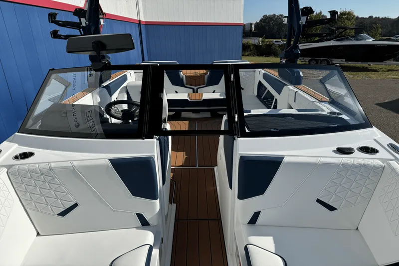 Slide: The Image of Nautique GS22SUPER AIR 2026 - 45