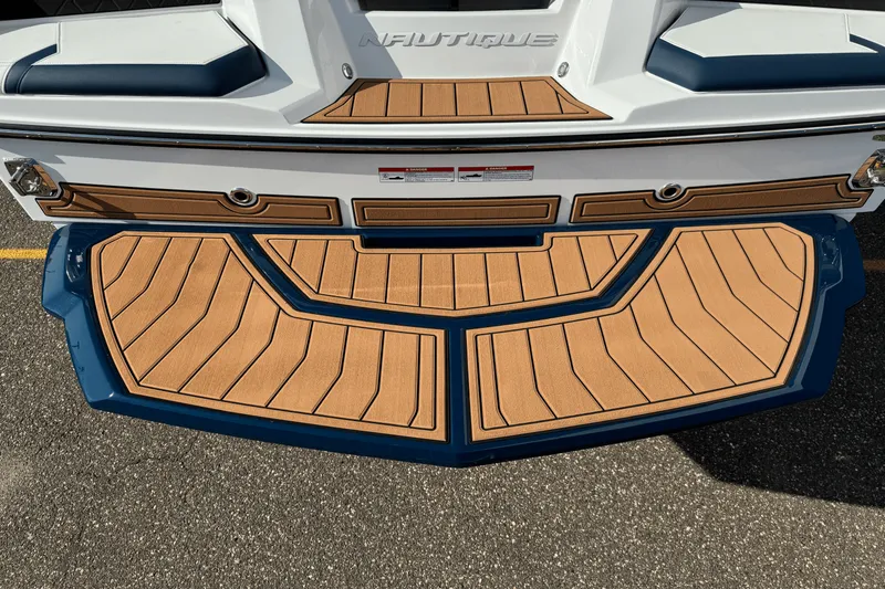 Slide: The Image of Nautique GS22SUPER AIR 2026 - 5