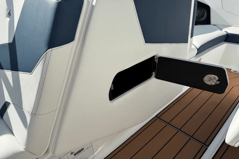 Slide: The Image of Nautique Super Air Nautique GS22 2026 - 34