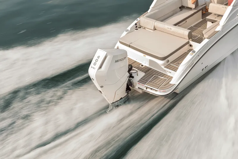 Slide: The Image of Sea Ray SDX 270 Outboard 2027 - 40