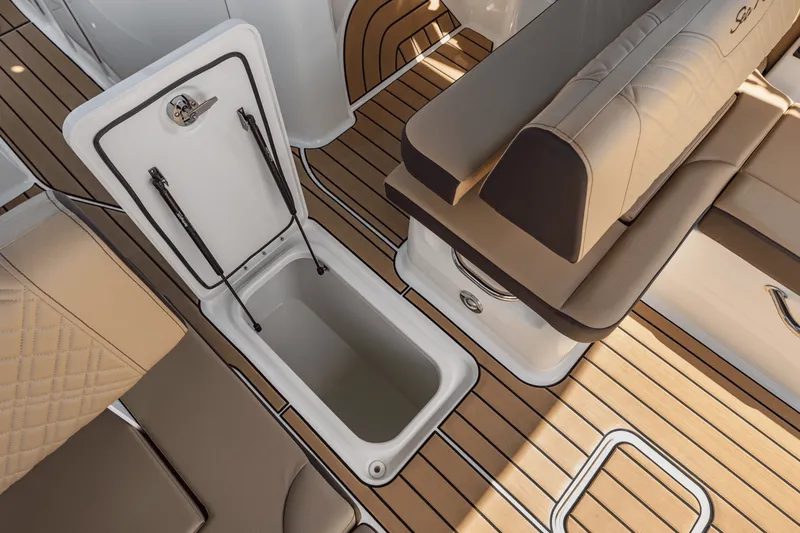 Slide: The Image of Sea Ray SDX 270 Outboard 2027 - 49