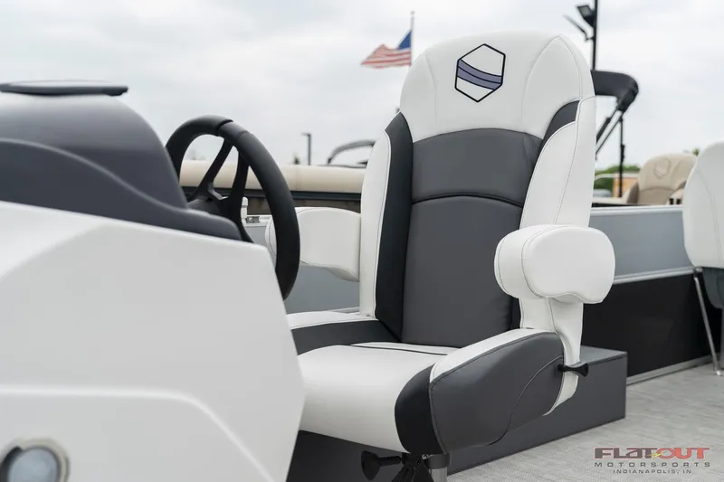 Slide: The Image of Captain's chair of 2023 South Bay S224 Cruise & Fish 200HP pontoon boat. - 11