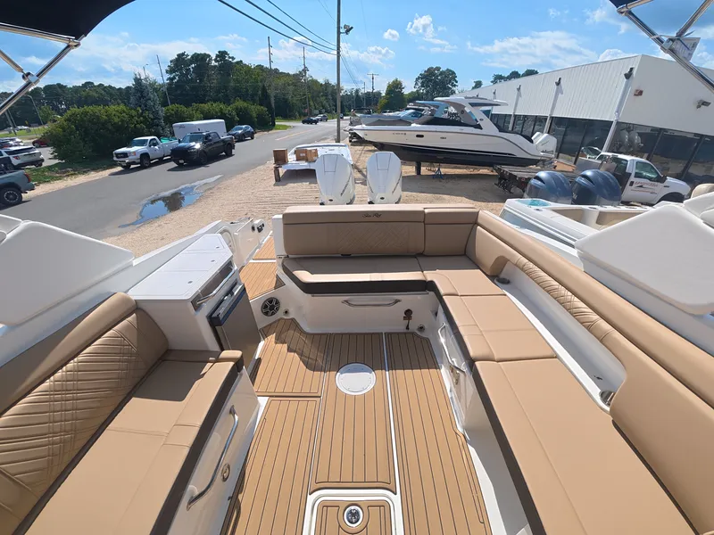 Slide: The Image of Sea Ray SDX 290 Outboard 2027 - 5