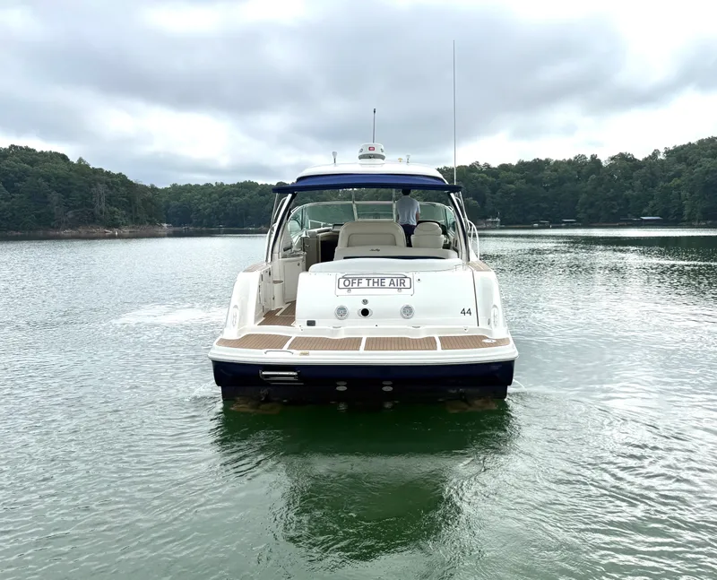 Slide: The Image of Sea Ray 44 SUNDANCER 2006 - 3