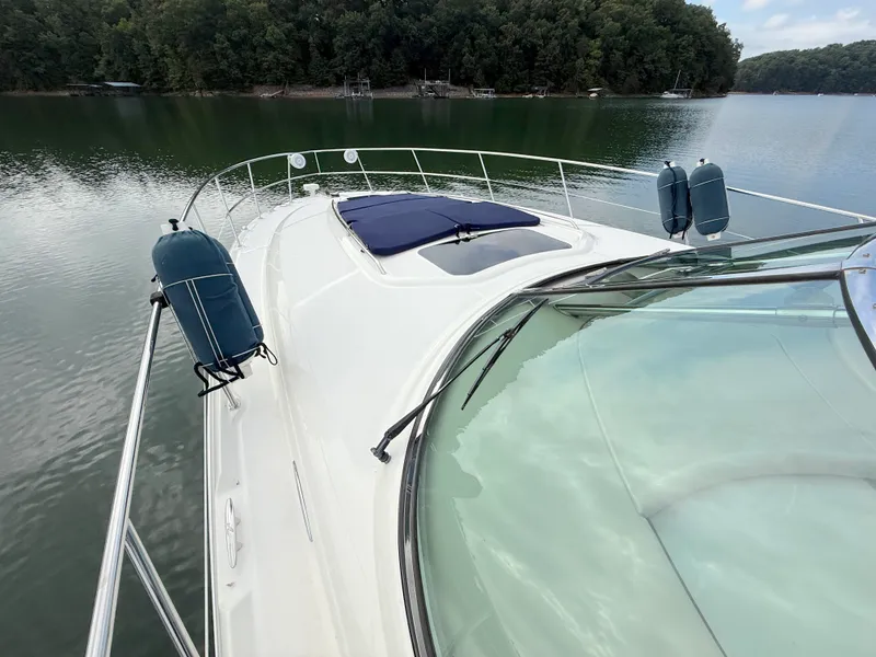 Slide: The Image of Sea Ray 44 SUNDANCER 2006 - 32
