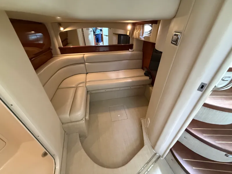 Slide: The Image of Sea Ray 44 SUNDANCER 2006 - 59