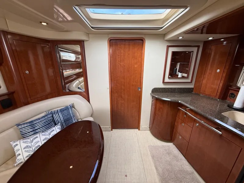 Slide: The Image of Sea Ray 44 SUNDANCER 2006 - 44