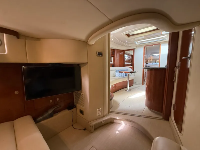 Slide: The Image of Sea Ray 44 SUNDANCER 2006 - 63