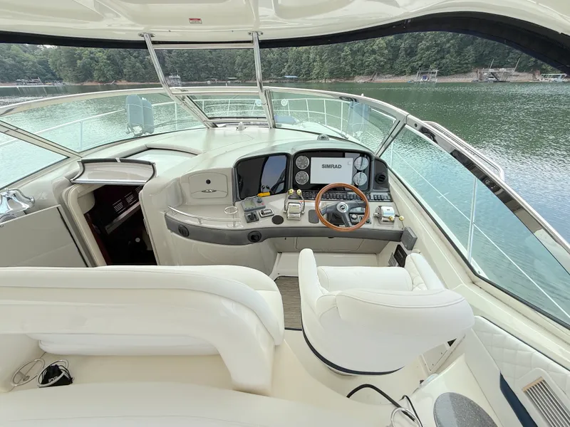 Slide: The Image of Sea Ray 44 SUNDANCER 2006 - 23